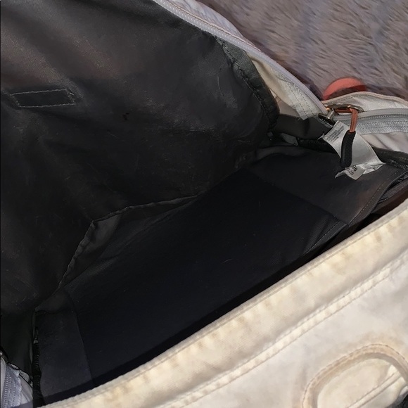 NorthFace Backpack - Picture 4 of 6